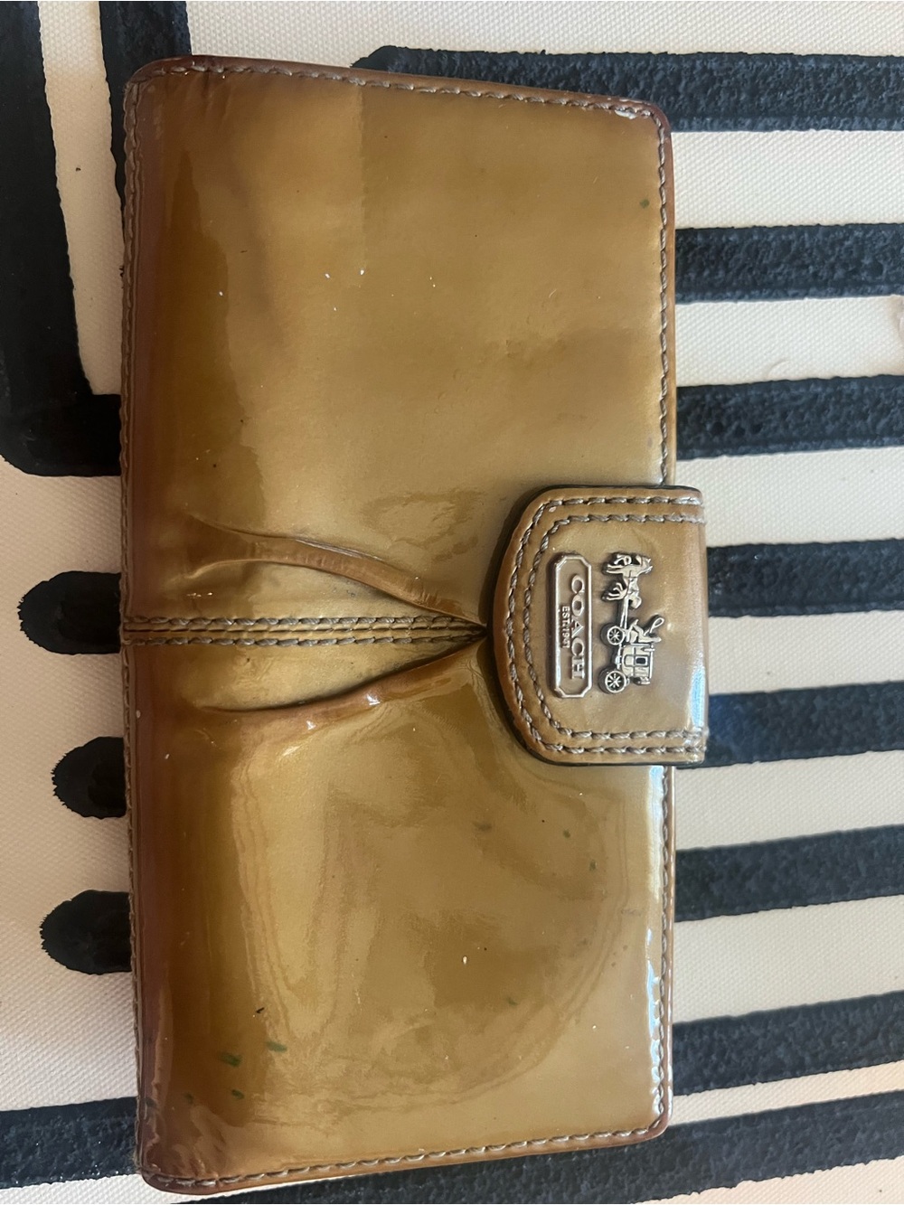 Coach Glossy Patent Continental Wallet in Caramel Brown